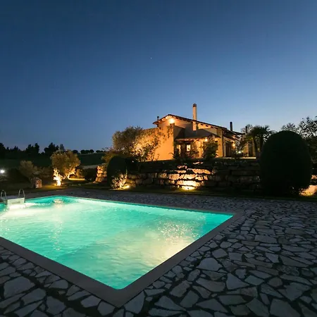 Serenity Villas, Nilie Hospitality Mgmt *