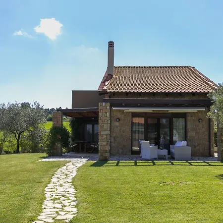 Vila Serenity Villas, Nilie Hospitality Mgmt